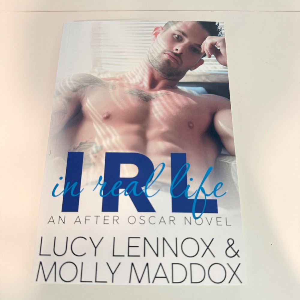 Lucy Lennox MM Romance Book Lot 5 SIGNED After Oscar Series Virgin Flyer NEW - Picture 2 of 15